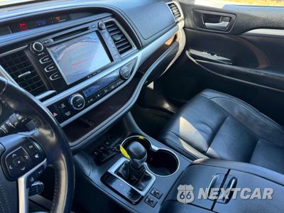 Zdjęcie 9 z 11 samochodu: 2017 TOYOTA HIGHLANDER HYBRID XLE VIN:5TDJGRFH5HS028970 - miniatura