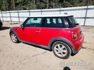 Drugie zdjęcie samochodu z przodu: 2010 MINI COOPER VIN:WMWMF3C58ATU77880 - miniatura