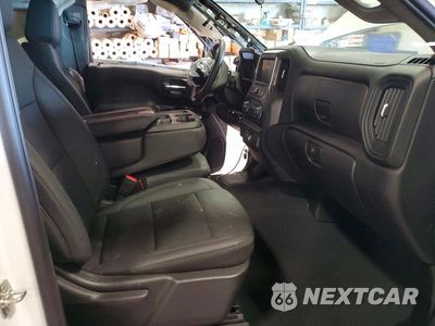 Zdjęcie 7 z 13 samochodu: 2026 CHEVROLET SILVERADO K1500 VIN:1GCUKAED7TZ283302 - miniatura