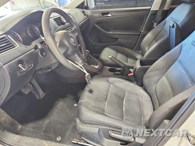 Zdjęcie 7 z 12 samochodu: 2012 VOLKSWAGEN JETTA SE VIN:3VWDP7AJ2CM309870 - miniatura