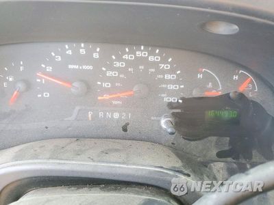 Zdjęcie 9 z 13 samochodu: 2004 FORD ECONOLINE E150 WAGON VIN:1FMRE11L74HB08626 - miniatura