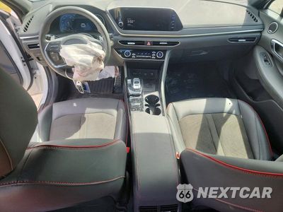 Zdjęcie 8 z 12 samochodu: 2023 HYUNDAI SONATA SEL PLUS VIN:KMHL44J23PA255718 - miniatura