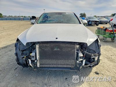 Piąte zdjęcie samochodu w środku: 2016 MERCEDES-BENZ C 300 4MATIC VIN:55SWF4KB7GU134786 - miniatura