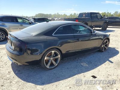 Trzecie zdjęcie samochodu z tyłu: 2011 AUDI S5 PREMIUM PLUS VIN:WAUCVAFR2BA048071 - miniatura