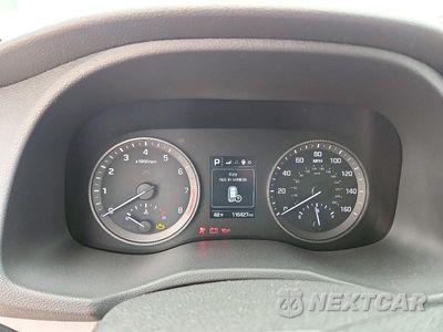 Zdjęcie 9 z 12 samochodu: 2016 HYUNDAI TUCSON SPORT VIN:KM8J3CA28GU224757 - miniatura
