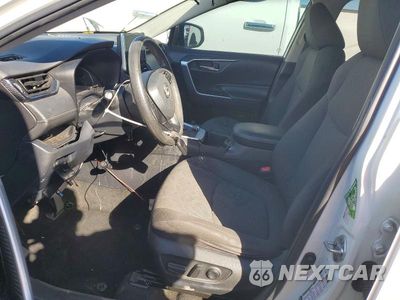 Zdjęcie 7 z 13 samochodu: 2023 TOYOTA RAV4 XLE VIN:2T3W1RFV9PC227208 - miniatura