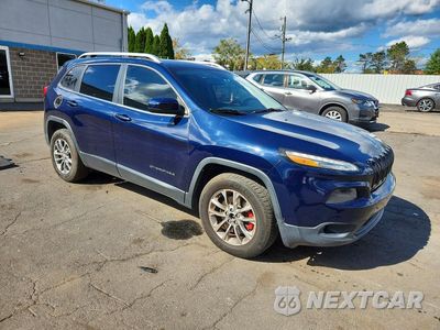 Czwarte zdjęcie samochodu z boku: 2014 JEEP CHEROKEE LATITUDE VIN:1C4PJMCS2EW115946 - miniatura
