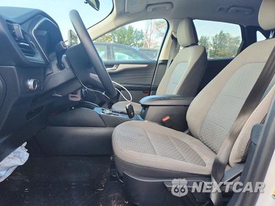 Zdjęcie 7 z 13 samochodu: 2021 FORD ESCAPE SE VIN:1FMCU0G68MUA91623 - miniatura