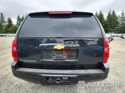 Zdjęcie 6 z 13 samochodu: 2013 CHEVROLET SUBURBAN K1500 LT VIN:1GNSKJE72DR305958 - miniatura