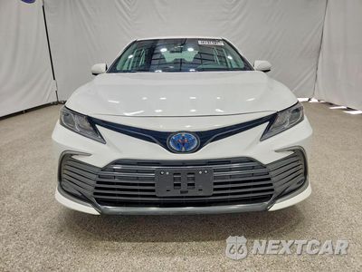Piąte zdjęcie samochodu w środku: 2023 TOYOTA CAMRY HYBRID LE VIN:4T1C31AKXPU055211 - miniatura