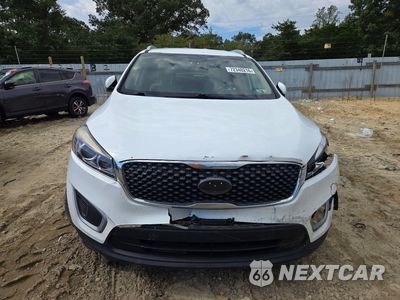 Piąte zdjęcie samochodu w środku: 2018 KIA SORENTO LX VIN:5XYPGDA35JG426482 - miniatura