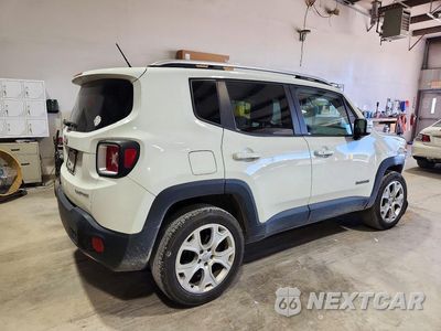 Trzecie zdjęcie samochodu z tyłu: 2016 JEEP RENEGADE LIMITED VIN:ZACCJBDT4GPD10456 - miniatura