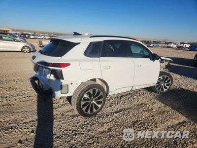 Trzecie zdjęcie samochodu z tyłu: 2026 AUDI Q3 S-LINE VIN:WA1ABCFJ7T1061208 - miniatura