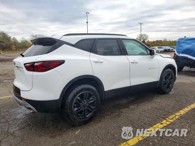 Trzecie zdjęcie samochodu z tyłu: 2021 CHEVROLET BLAZER 2LT VIN:3GNKBHR46MS534679 - miniatura