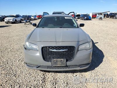 Piąte zdjęcie samochodu w środku: 2019 CHRYSLER 300 TOURING VIN:2C3CCAAG6KH590150 - miniatura