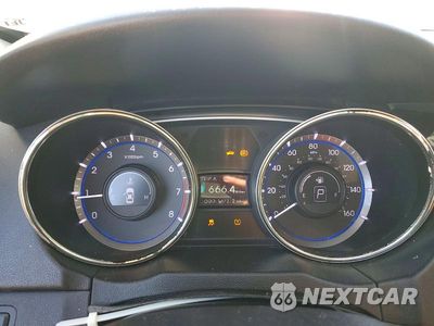 Zdjęcie 9 z 12 samochodu: 2013 HYUNDAI SONATA LIMITED VIN:5NPEC4AC1DH643849 - miniatura