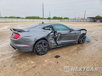 Trzecie zdjęcie samochodu z tyłu: 2021 FORD MUSTANG VIN:1FA6P8TH2M5151118 - miniatura