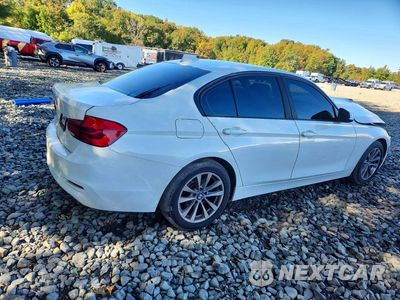 Trzecie zdjęcie samochodu z tyłu: 2018 BMW 320 XI VIN:WBA8A3C59JA489404 - miniatura