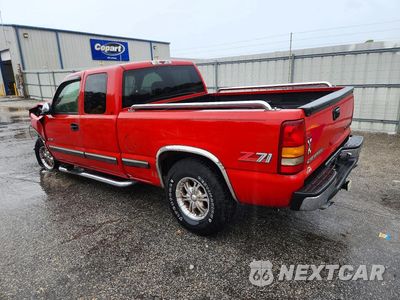 Drugie zdjęcie samochodu z przodu: 1999 CHEVROLET SILVERADO K1500 VIN:1GCEK19T1XE105324 - miniatura
