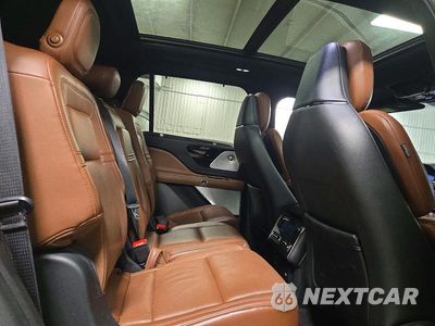 Zdjęcie 11 z 13 samochodu: 2020 LINCOLN AVIATOR RESERVE VIN:5LM5J7XC5LGL04442 - miniatura