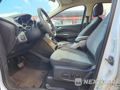 Zdjęcie 9 z 16 samochodu: 2014 FORD ESCAPE SE VIN:1FMCU0G92EUB85346 - miniatura