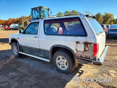 Drugie zdjęcie samochodu z przodu: 1984 CHEVROLET BLAZER S10 VIN:1G8CT18B1E0144125 - miniatura
