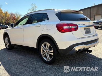 Trzecie zdjęcie samochodu z tyłu: 2018 MERCEDES-BENZ GLA 250 4MATIC VIN:WDCTG4GB2JJ499252 - miniatura
