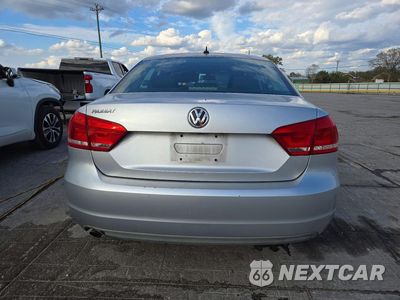 Zdjęcie 6 z 12 samochodu: 2013 VOLKSWAGEN PASSAT S VIN:1VWAP7A3XDC056689 - miniatura