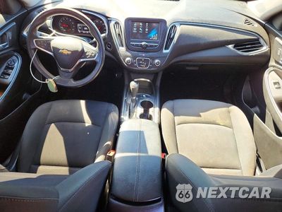 Zdjęcie 8 z 12 samochodu: 2018 CHEVROLET MALIBU LT VIN:1G1ZD5STXJF146476 - miniatura