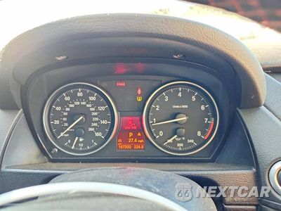Zdjęcie 9 z 13 samochodu: 2014 BMW X1 XDRIVE35I VIN:WBAVM5C55EVV93022 - miniatura
