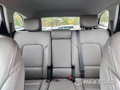 Zdjęcie 10 z 14 samochodu: 2018 HYUNDAI SANTA FE SE VIN:KM8SNDHF3JU264779 - miniatura