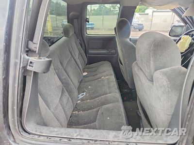 Zdjęcie 10 z 13 samochodu: 2003 CHEVROLET SILVERADO C1500 VIN:2GCEC19X531140671 - miniatura