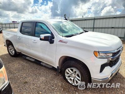 Czwarte zdjęcie samochodu z boku: 2025 CHEVROLET SILVERADO K1500 LT VIN:1GCUKDED8SZ261146 - miniatura