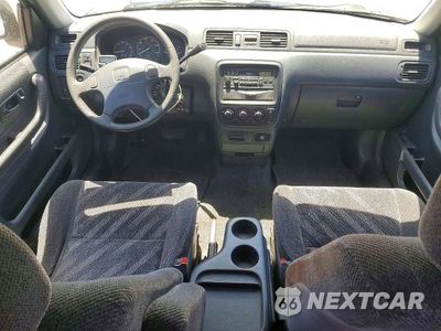 Zdjęcie 8 z 13 samochodu: 2001 HONDA CR-V LX VIN:JHLRD28471S013951 - miniatura