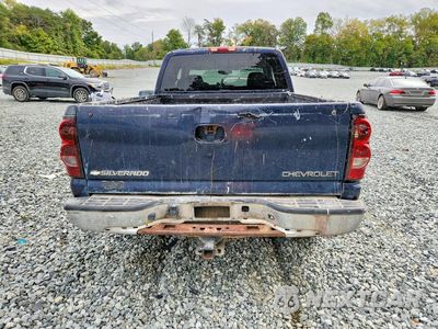 Zdjęcie 6 z 12 samochodu: 2005 CHEVROLET SILVERADO K1500 VIN:1GCEK19B55E131557 - miniatura