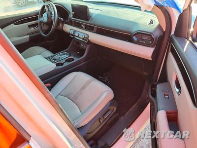Zdjęcie 8 z 13 samochodu: 2025 HONDA PILOT TOURING VIN:5FNYG2H79SB000255 - miniatura