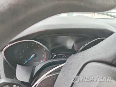Zdjęcie 9 z 12 samochodu: 2016 FORD FOCUS SE VIN:1FADP3F22GL216728 - miniatura