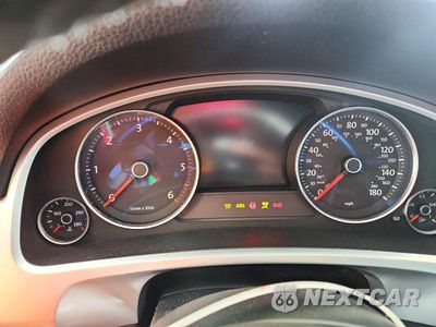 Zdjęcie 9 z 13 samochodu: 2012 VOLKSWAGEN TOUAREG V6 TDI VIN:WVGFK9BP6CD000516 - miniatura