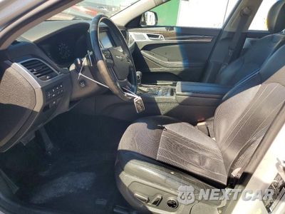 Zdjęcie 7 z 12 samochodu: 2018 GENESIS G80 3.8 VIN:KMHGN4JE3JU250999 - miniatura