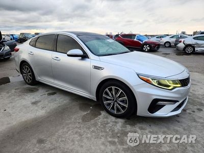 Czwarte zdjęcie samochodu z boku: 2019 KIA OPTIMA EX VIN:5XXGU4L16KG328507 - miniatura