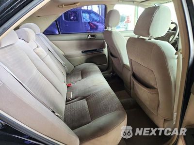 Zdjęcie 10 z 12 samochodu: 2005 TOYOTA CAMRY LE VIN:4T1BE30K75U402445 - miniatura