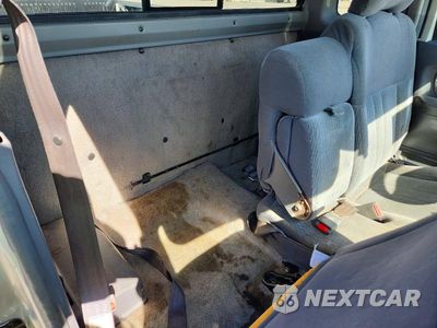 Zdjęcie 10 z 12 samochodu: 1999 NISSAN FRONTIER XE VIN:1N6DD26S4XC324021 - miniatura