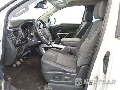 Zdjęcie 7 z 12 samochodu: 2022 NISSAN TITAN SV VIN:1N6AA1CF2NN107839 - miniatura
