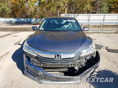 Piąte zdjęcie samochodu w środku: 2016 HONDA ACCORD EX VIN:1HGCR2F77GA217960 - miniatura
