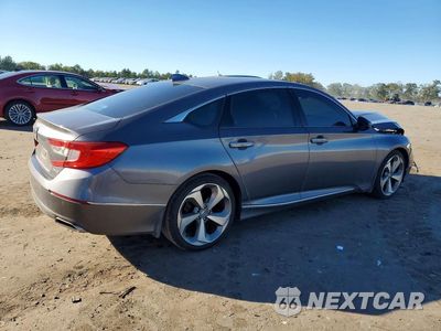 Trzecie zdjęcie samochodu z tyłu: 2018 HONDA ACCORD TOURING VIN:1HGCV1F97JA062521 - miniatura