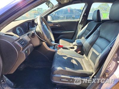 Zdjęcie 7 z 12 samochodu: 2016 HONDA ACCORD SPORT VIN:1HGCR2F52GA036148 - miniatura