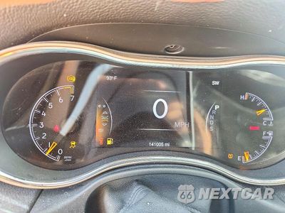 Zdjęcie 9 z 12 samochodu: 2014 JEEP GRAND CHEROKEE LIMITED VIN:1C4RJFBG2EC219341 - miniatura