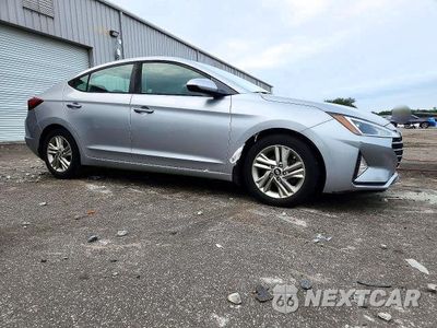 Czwarte zdjęcie samochodu z boku: 2020 HYUNDAI ELANTRA SEL VIN:5NPD84LF4LH564744 - miniatura