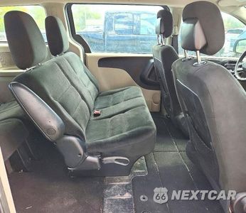 Zdjęcie 11 z 13 samochodu: 2016 DODGE GRAND CARAVAN SE VIN:2C4RDGBG0GR193331 - miniatura