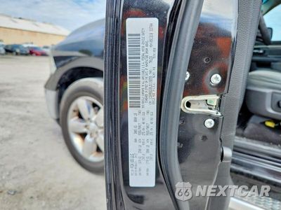 Zdjęcie 12 z 12 samochodu: 2018 RAM 1500 SLT VIN:1C6RR6GG9JS119259 - miniatura